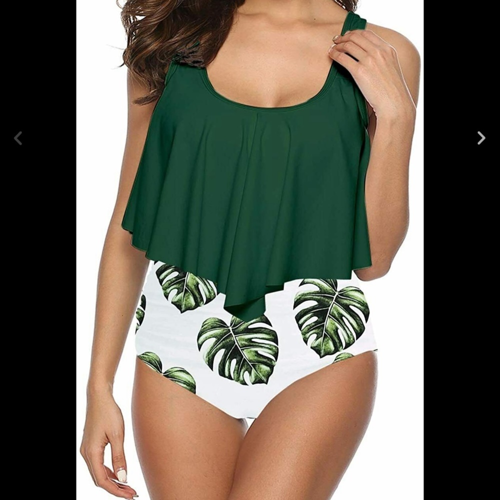 Women two piece swimwear size extra large High waisted bottoms green and white